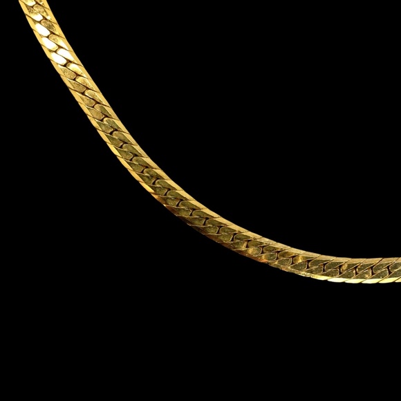 Vintage Gold Tone Herring Bone Chain Clear Rhinestone Torque Shaped Necklace - Picture 4 of 6